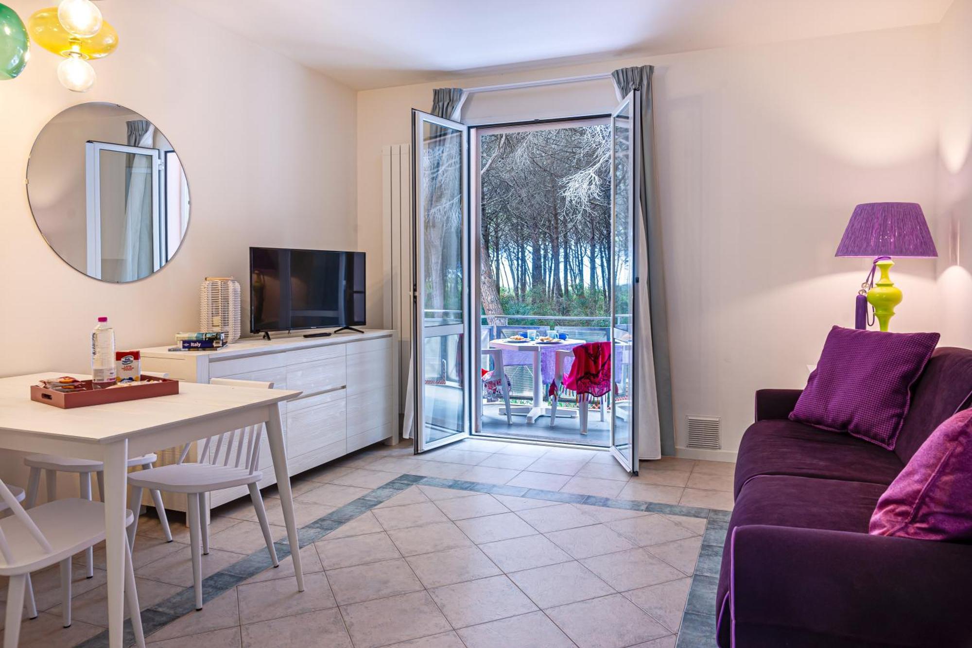 Oleandri Suite Hotel Vada Exterior photo